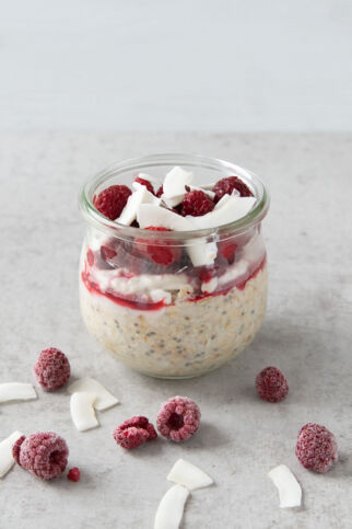 Kokos-Himbeer-Overnight Oat Kokos-Himbeer-Overnight Oat