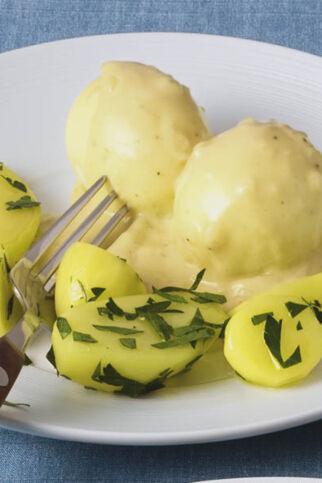 Senfeier zu Petersilienkartoffeln Senfeier zu Petersilienkartoffeln