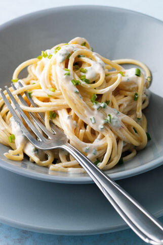 Pasta mit Ziegenkäse-Sauce Pasta mit Ziegenkäse-Sauce