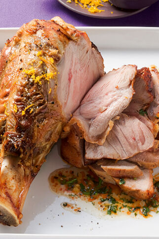 Kalbshaxe mit Orangen-Gremolata Kalbshaxe mit Orangen-Gremolata