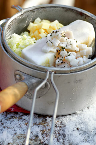 Apfel-Zwiebel-Schmalz mit Grieben Apfel-Zwiebel-Schmalz mit Grieben
