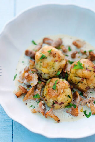 Pilzragout mit Speckknödel Pilzragout mit Speckknödel