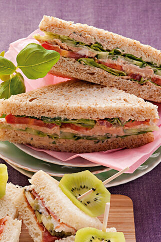 Tramezzini mit Thunfisch Tramezzini mit Thunfisch