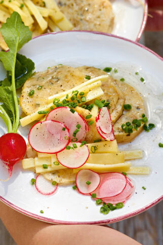 Essigknödel mit Bergkas Essigknödel mit Bergkas