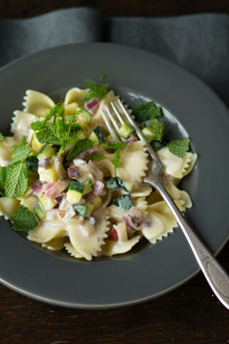 Zucchini-Ziegenkäse-Sauce Zucchini-Ziegenkäse-Sauce