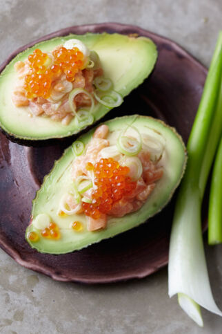 Lachstatar mit Avocado Lachstatar mit Avocado