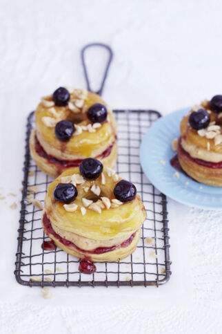 Peanut Butter and Jelly Cronuts Peanut Butter and Jelly Cronuts