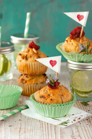 Tomaten-Parmesan-Muffins Tomaten-Parmesan-Muffins