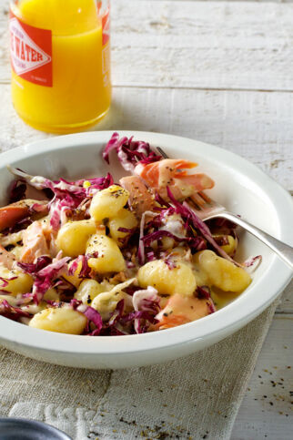 Radicchio-Gnocchi mit Räucherforelle Radicchio-Gnocchi mit Räucherforelle