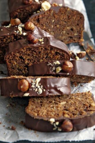 Vollkorn-Schoko-Haselnusskuchen Vollkorn-Schoko-Haselnusskuchen