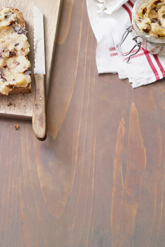 Zwiebel-»Schmalz« mit Backpflaumen Zwiebel-»Schmalz« mit Backpflaumen