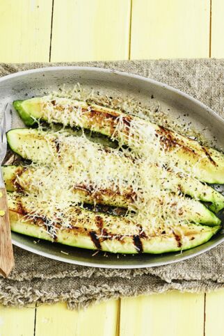Zucchini mit Parmesankruste Zucchini mit Parmesankruste