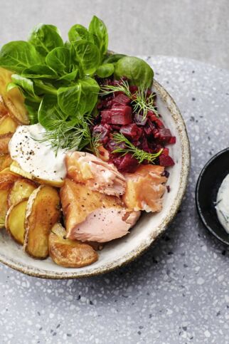 Kartoffel-Lachs-Bowl Kartoffel-Lachs-Bowl