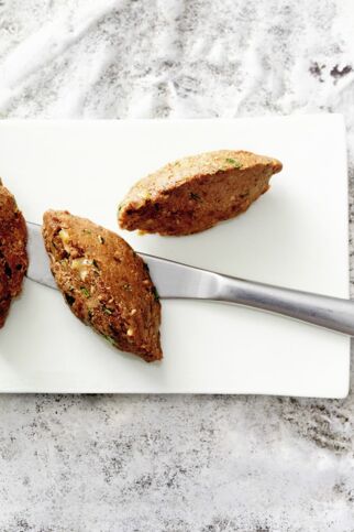 Tomaten-Walnuss-Aufstrich Tomaten-Walnuss-Aufstrich