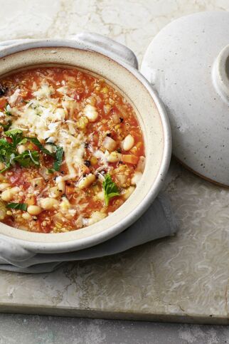 Minestrone mit Quinoa Minestrone mit Quinoa