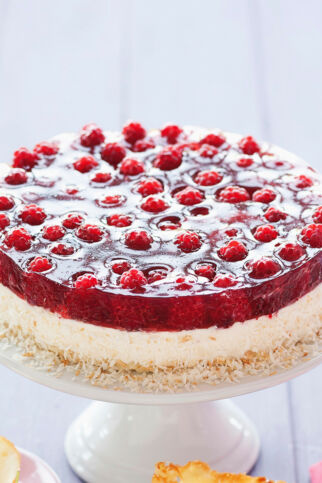 Himbeer-Kokos-Torte Himbeer-Kokos-Torte