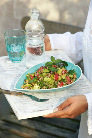 Taboulé mit Minze und Petersilie Taboulé mit Minze und Petersilie