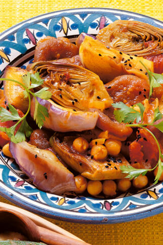 Auberginen-Schmortopf mit Aprikosen Auberginen-Schmortopf mit Aprikosen