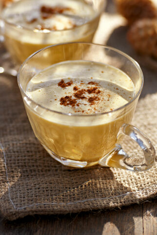 Luftiger Eierpunsch Luftiger Eierpunsch