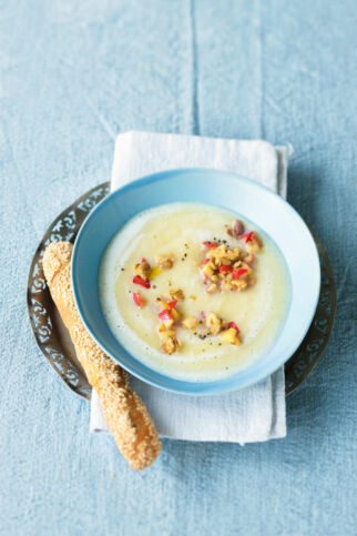 Fruchtige Selleriesuppe Fruchtige Selleriesuppe