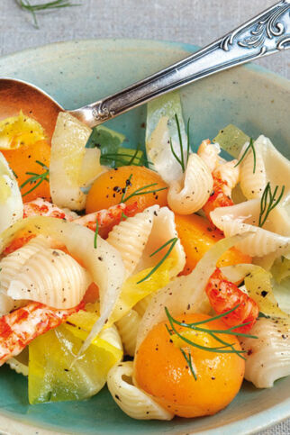 Melonen-Nudelsalat mit Flusskrebsen Melonen-Nudelsalat mit Flusskrebsen