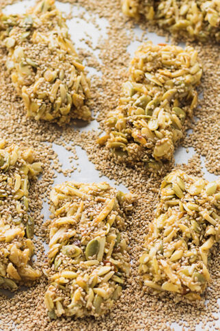 Kürbiskernriegel mit Sesam Kürbiskernriegel mit Sesam