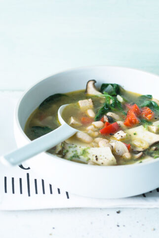 Bohneneintopf mit Räuchertofu Bohneneintopf mit Räuchertofu