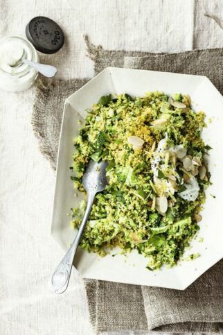 Brokkoli-Couscous mit Zitronenjoghurt Brokkoli-Couscous mit Zitronenjoghurt
