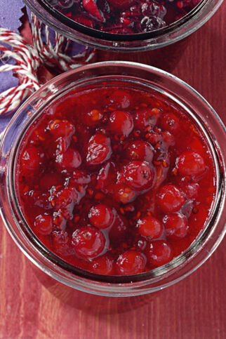 Himbeer-Johannisbeer-Konfitüre Himbeer-Johannisbeer-Konfitüre