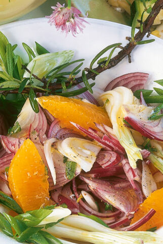 Orangensalat mit Zwiebeln Orangensalat mit Zwiebeln