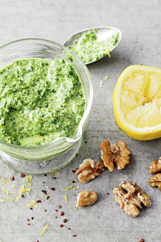 Grünkohl-Walnuss-Pesto Grünkohl-Walnuss-Pesto
