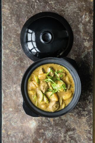 Massaman-Curry mit Rind Massaman-Curry mit Rind