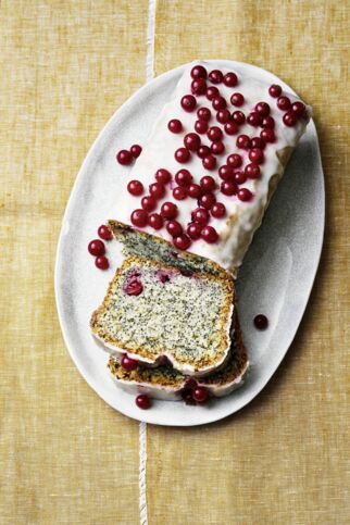 JohannisbeerKuchen mit zitrone und Mohn JohannisbeerKuchen mit zitrone und Mohn