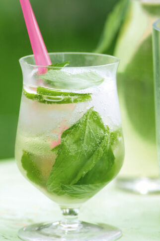 Holunderblütensirup-Cocktail Holunderblütensirup-Cocktail