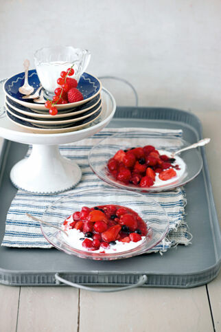 Rote Grütze mit Zimt Rote Grütze mit Zimt