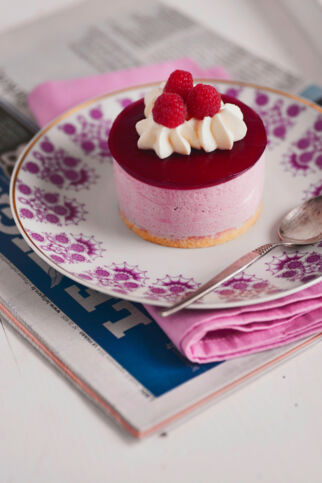 TÖRTCHEN »TRÈS JOLIE« TÖRTCHEN »TRÈS JOLIE«