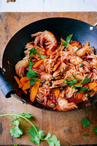 Shirataki-Nudeln mit Thunfisch Shirataki-Nudeln mit Thunfisch