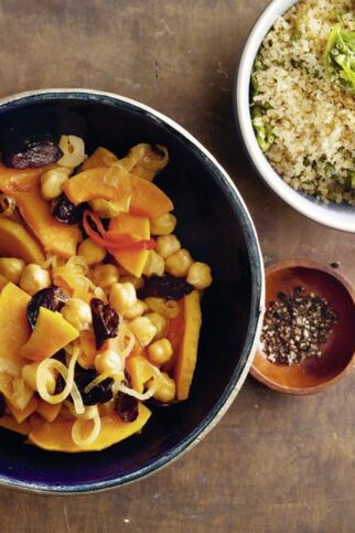 Geröstete Quinoa mit Schmorkürbis Geröstete Quinoa mit Schmorkürbis