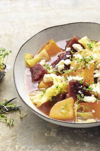 Rote-Bete-Eintopf mit Feta Rote-Bete-Eintopf mit Feta