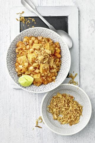 Auberginen-Curry mit Lupine Auberginen-Curry mit Lupine