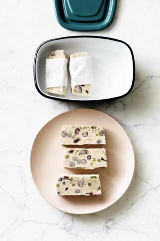 Joghurt-Müsli-Eisriegel Joghurt-Müsli-Eisriegel