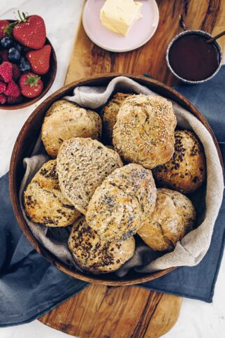 Dinkel-Roggen- Brötchen Dinkel-Roggen- Brötchen