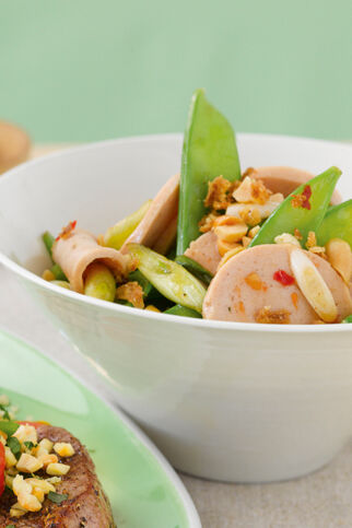 Asiatischer Wurstsalat Asiatischer Wurstsalat