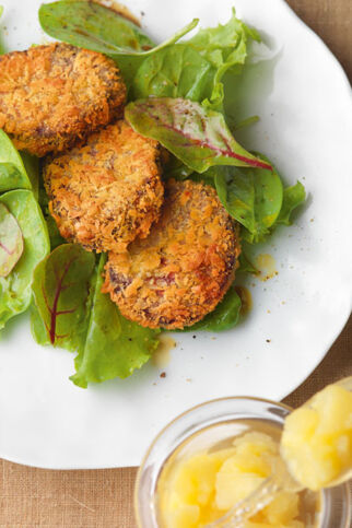 Gebackene Blutwurst mit Apfelkompott Gebackene Blutwurst mit Apfelkompott