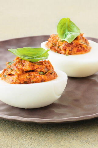 Tomaten-Basilikum-Eier Tomaten-Basilikum-Eier