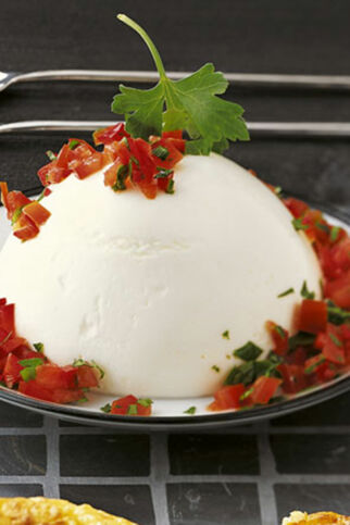 Joghurtmousse mit Chilitomaten Joghurtmousse mit Chilitomaten