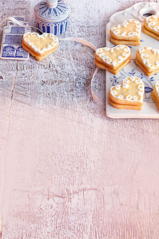 Zitronenherzen mit Cremefüllung Zitronenherzen mit Cremefüllung