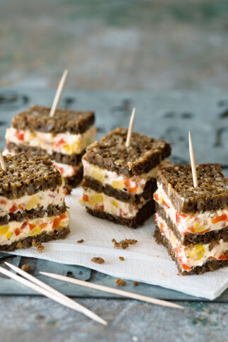 Frischkäse-Mais-Paprika-Aufstrich Frischkäse-Mais-Paprika-Aufstrich