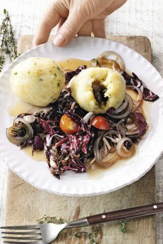 Kräuterknödel mit Salsiccia Kräuterknödel mit Salsiccia