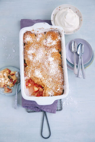 Apfel-Cobbler mit Eierlikörsahne Apfel-Cobbler mit Eierlikörsahne